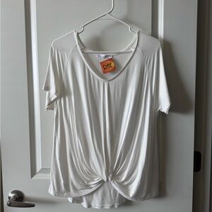 Medium shirt NWT